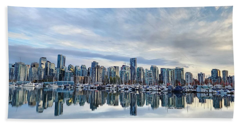 Breathtaking Vancouver - Beach Towel - Customizable