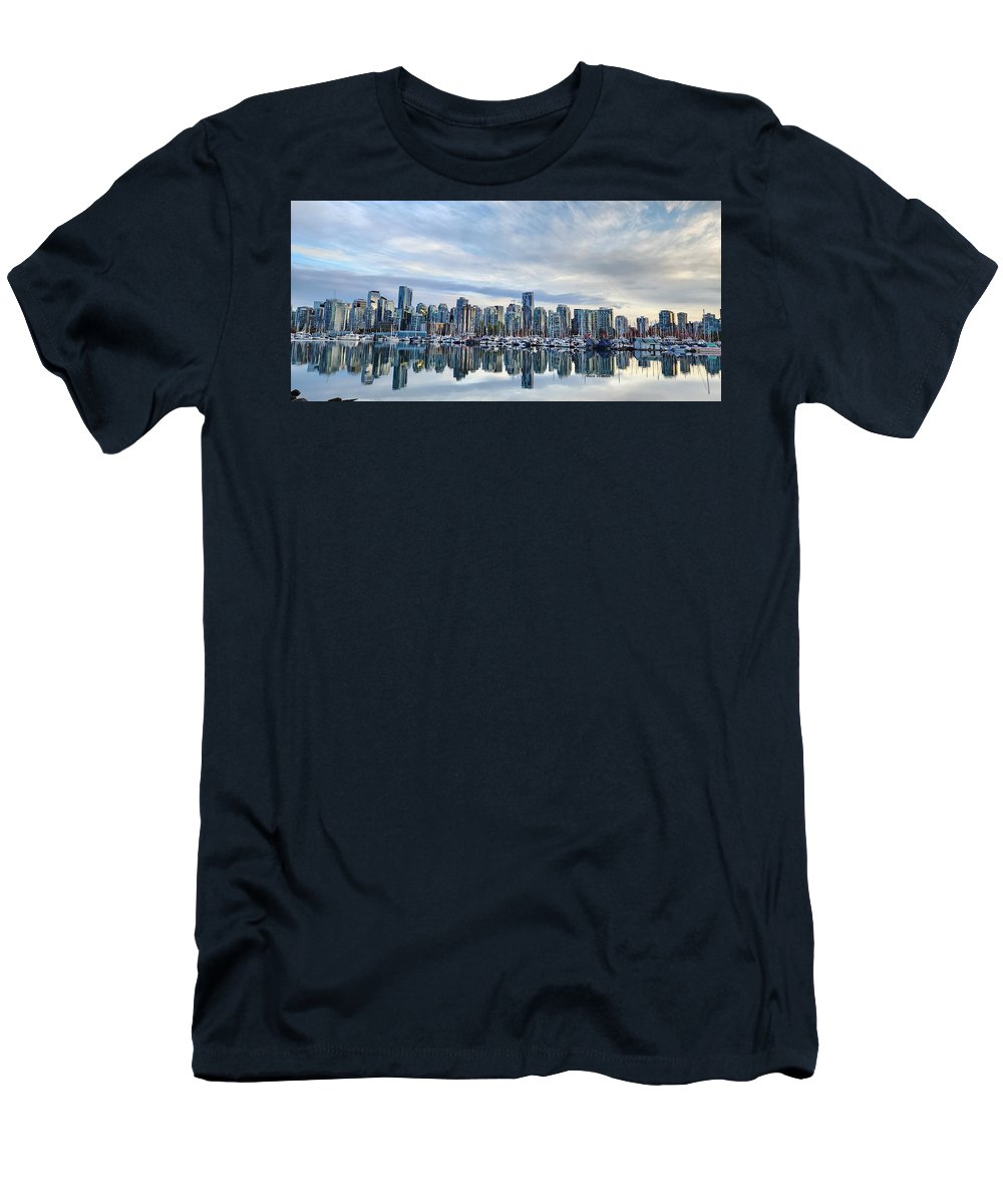 Breathtaking Vancouver - T-Shirt - Customizable