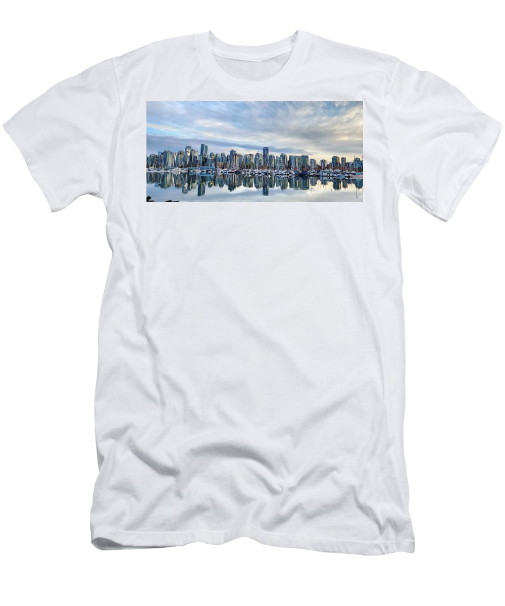 Breathtaking Vancouver - T-Shirt - Customizable