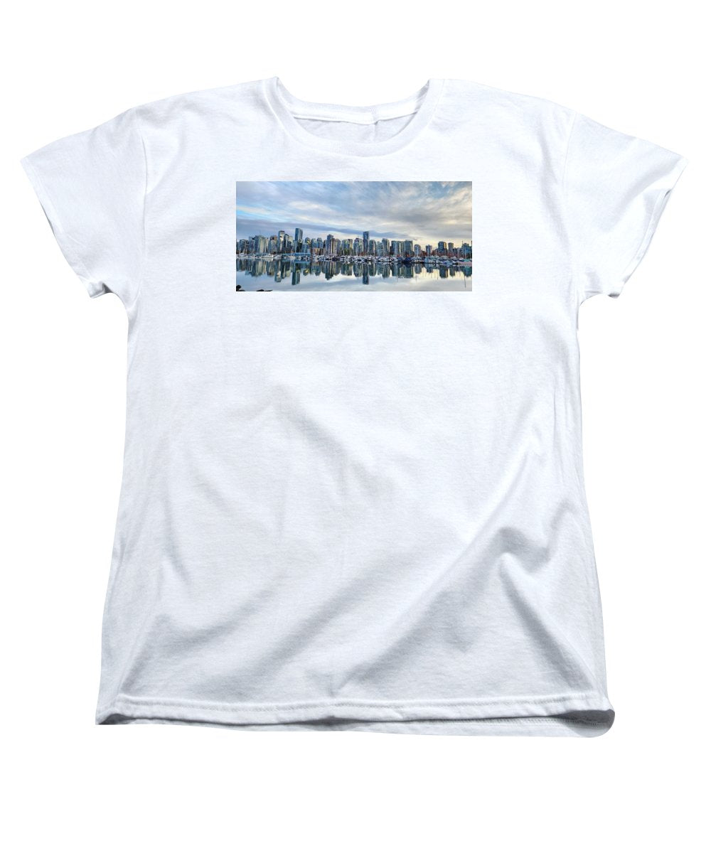 Breathtaking Vancouver - Women's T-Shirt (Standard Fit) - Customizable