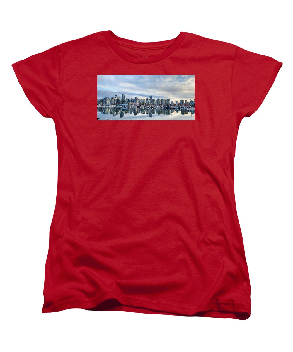 Vancouver à couper le souffle - T-shirt pour femmes (coupe standard)