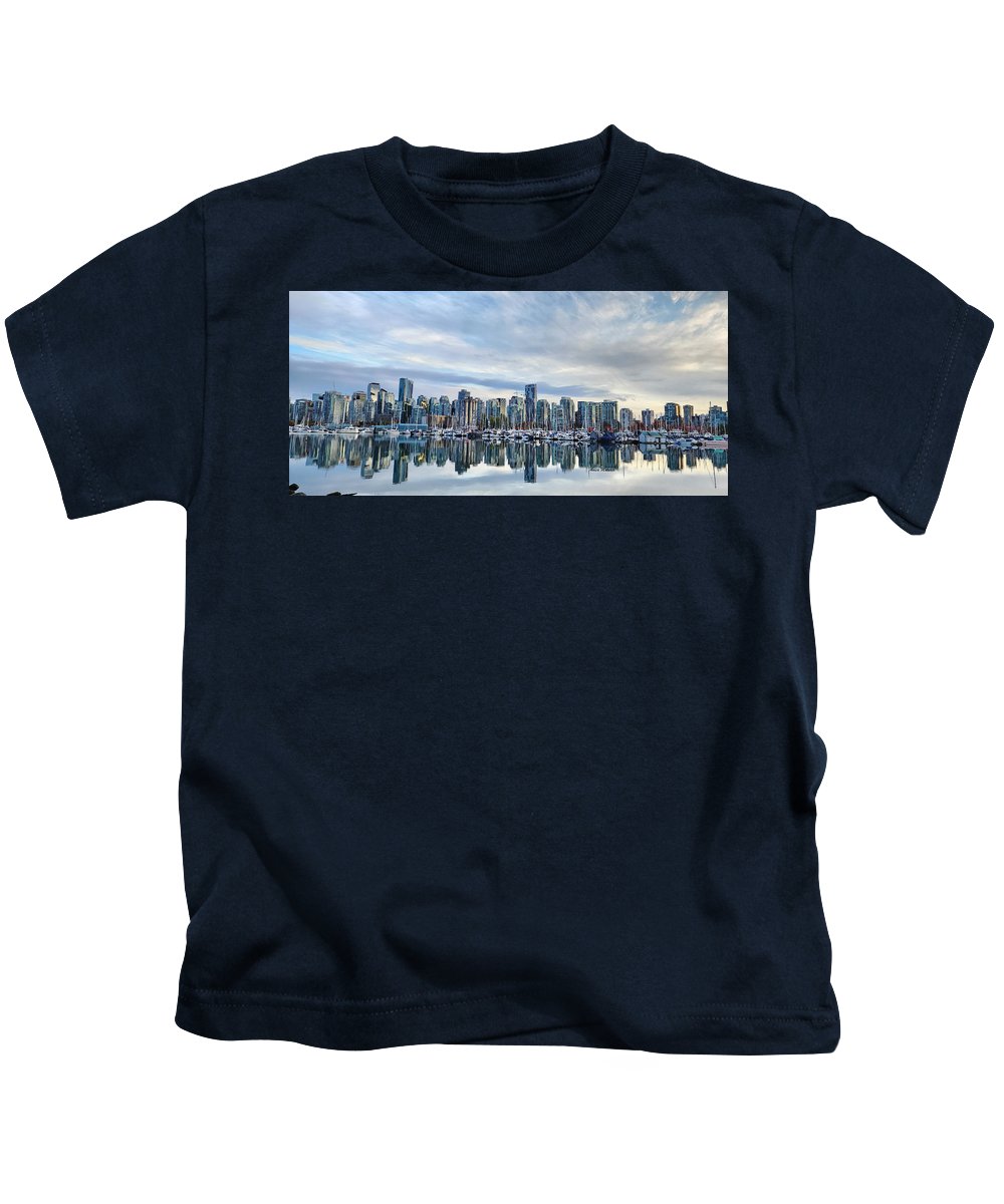 Breathtaking Vancouver - Kids T-Shirt - Customizable