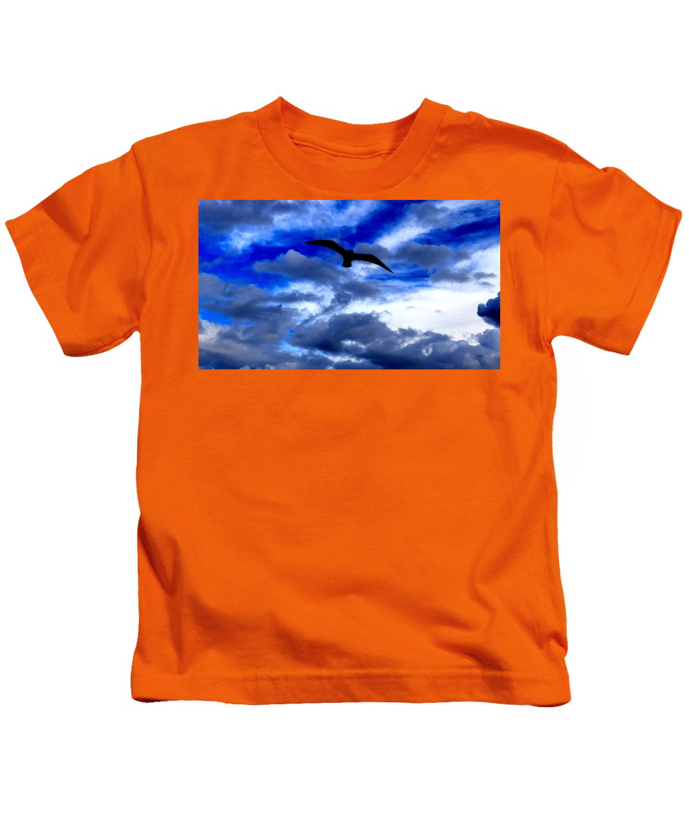 Flying In The Blue - Kids T-Shirt - Customizable