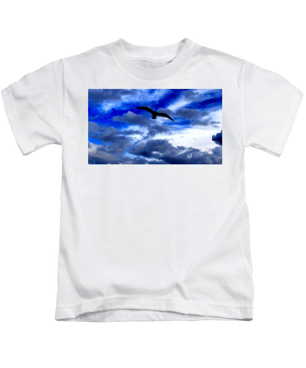 Flying In The Blue - Kids T-Shirt - Customizable