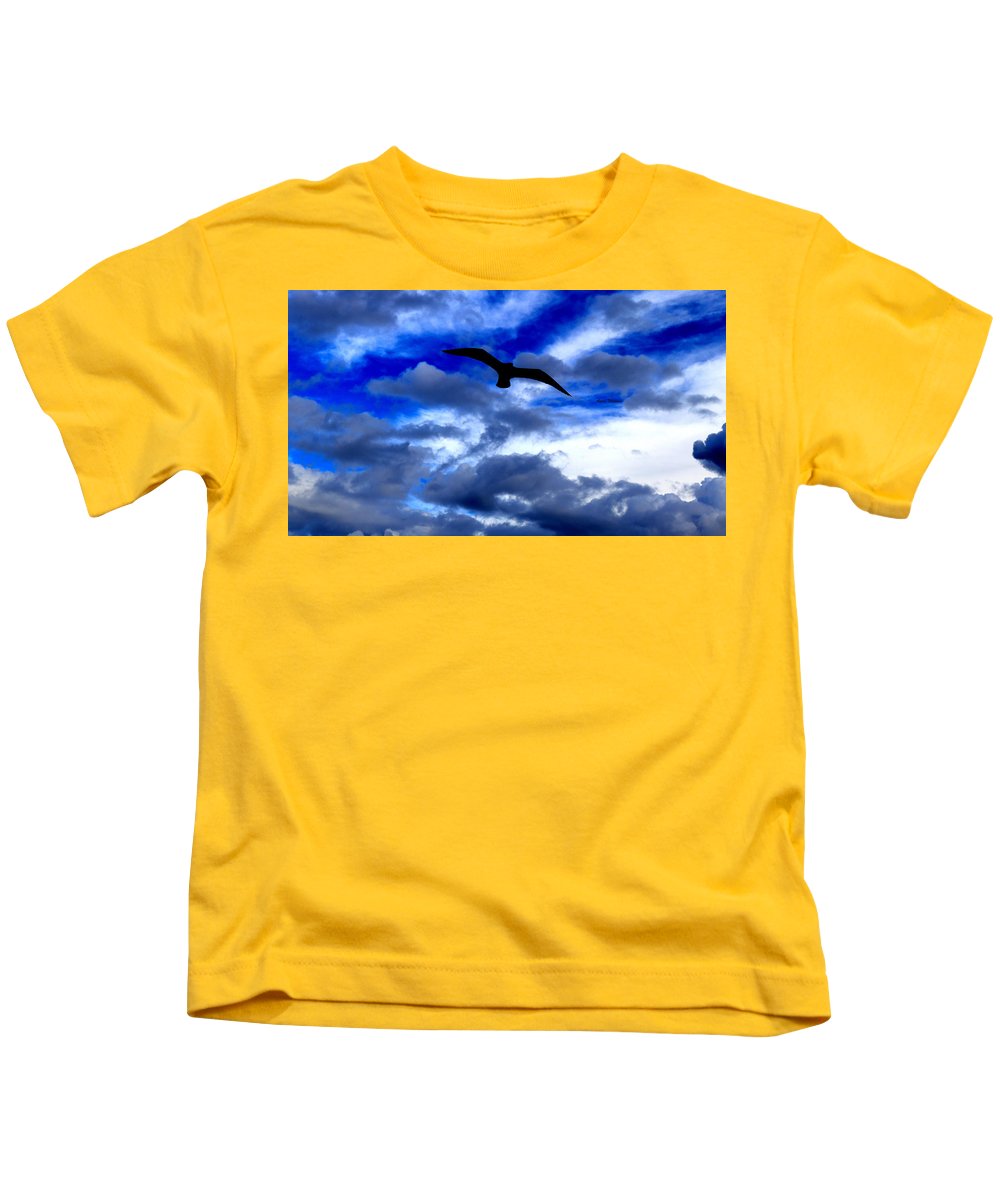 Flying In The Blue - Kids T-Shirt - Customizable