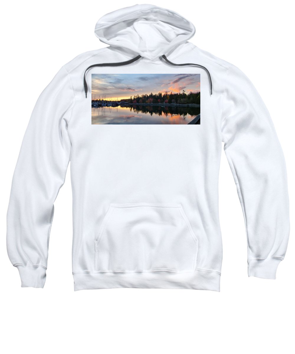 Vancouver Sunset - Sweatshirt - Customizable