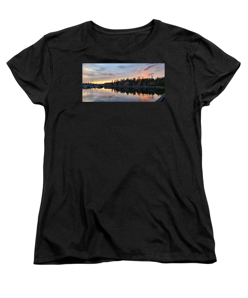 Vancouver Sunset - Women's T-Shirt (Standard Fit) - Customizable