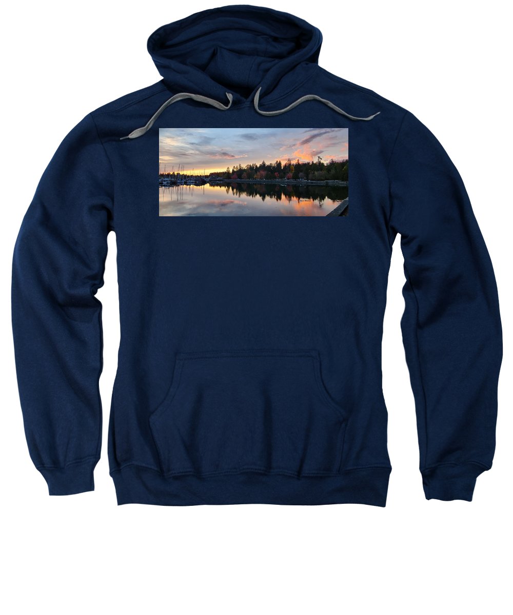 Vancouver Sunset - Sweatshirt - Customizable